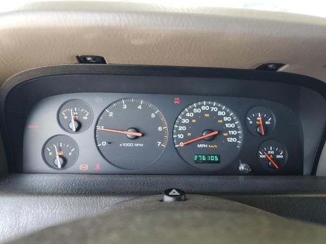 2000 Jeep Grand Cherokee Laredo