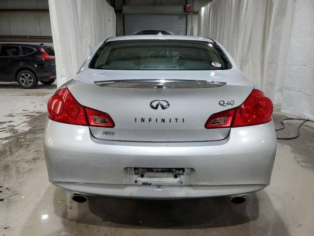 2015 Infiniti Q40