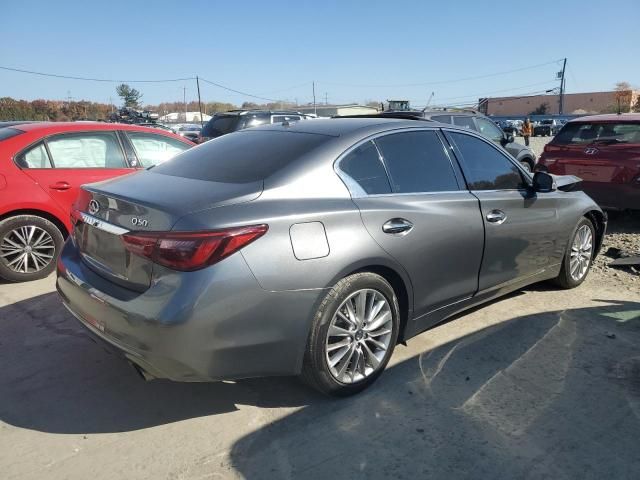 2018 Infiniti Q50 Luxe