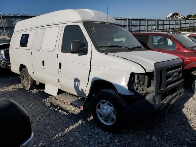 2013 Ford Econoline E250 Van