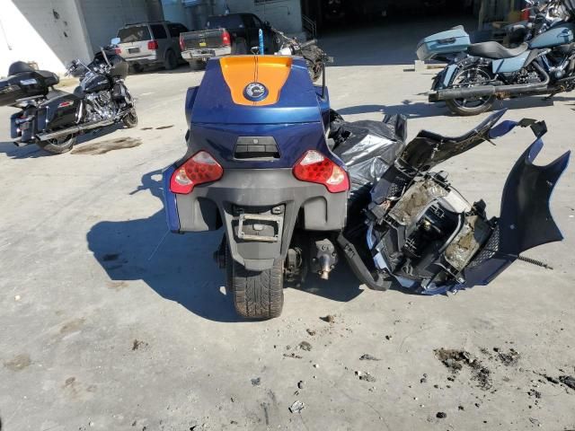 2010 Can-Am Spyder Roadster RT