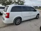 2016 Chrysler Town & Country Touring L