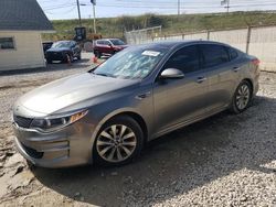 Carros salvage sin ofertas aún a la venta en subasta: 2017 KIA Optima EX