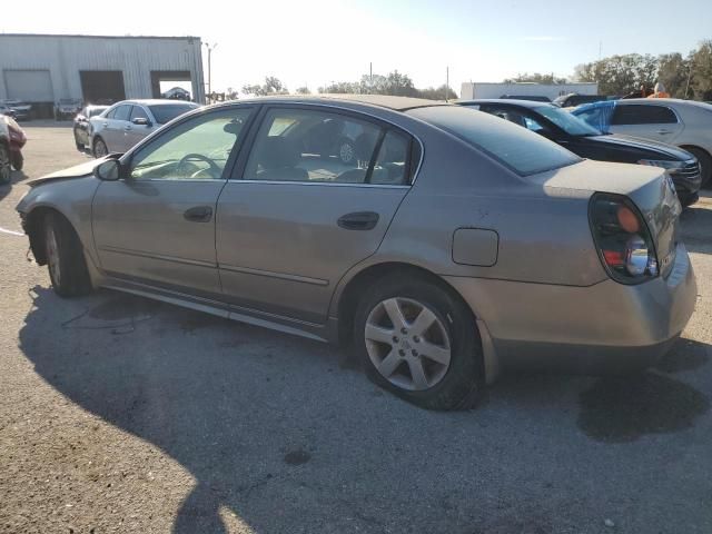 2003 Nissan Altima Base