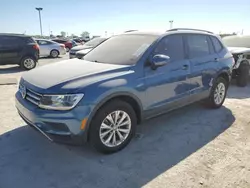 Carros salvage sin ofertas aún a la venta en subasta: 2018 Volkswagen Tiguan S