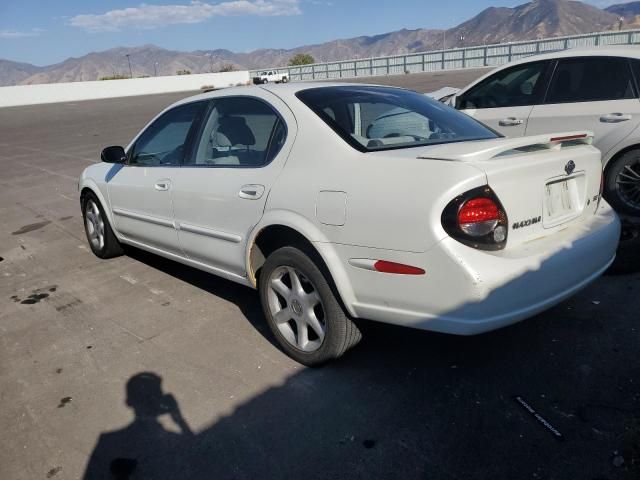 2000 Nissan Maxima GLE