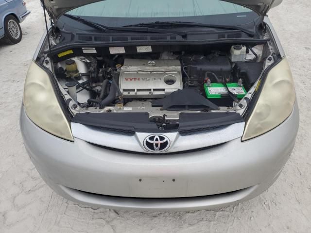 2006 Toyota Sienna XLE