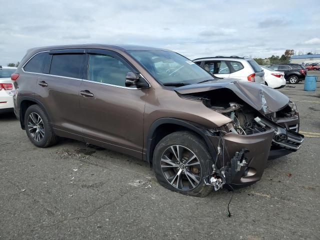 2018 Toyota Highlander LE