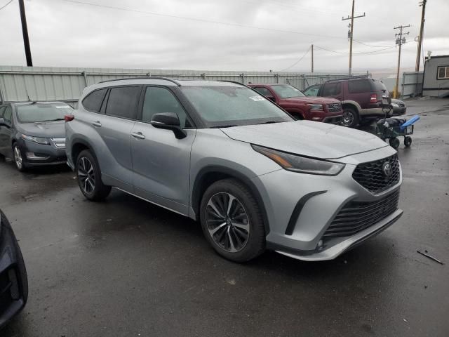 2021 Toyota Highlander XSE