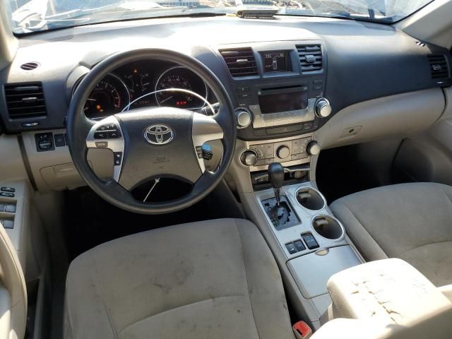 2011 Toyota Highlander Base