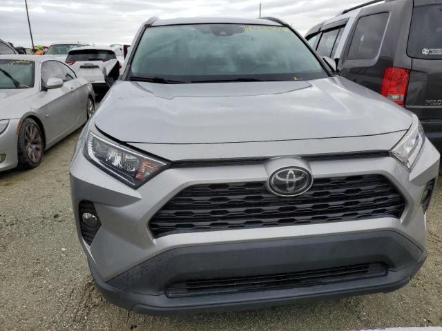 2020 Toyota Rav4 XLE