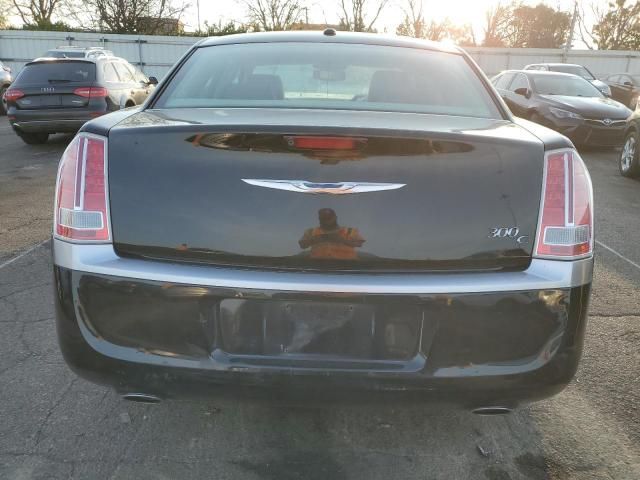 2012 Chrysler 300C Luxury