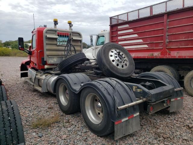 2015 Peterbilt 567