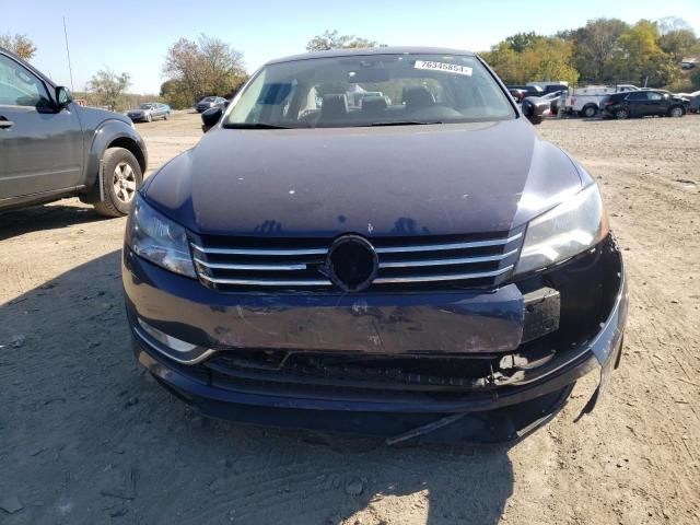 2015 Volkswagen Passat SE