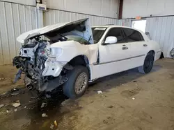 Salvage cars for sale at auction: 2000 Lincoln Town Car Cartier