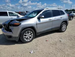 Salvage cars for sale at Arcadia, FL auction: 2017 Jeep Cherokee Latitude