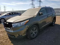 Salvage cars for sale from Copart Elgin, IL: 2016 Toyota Highlander XLE