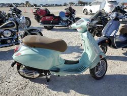 Motos dañados por inundaciones a la venta en subasta: 2022 Vespa PRIMAVERA/SPRINT 50