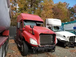 Salvage trucks for sale at Waldorf, MD auction: 2015 Freightliner Cascadia 125