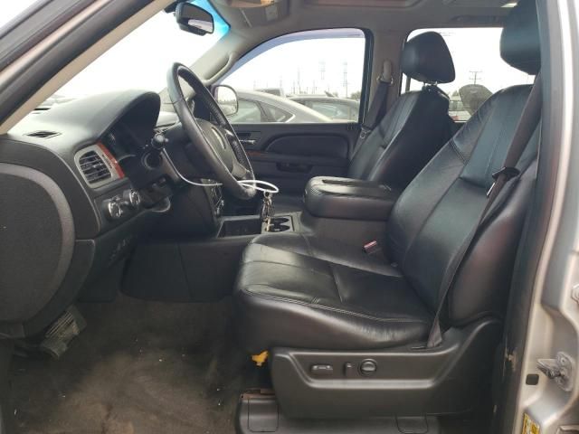 2010 GMC Yukon XL K1500 SLT