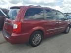 2013 Chrysler Town & Country Touring L