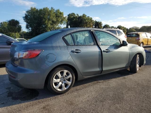 2013 Mazda 3 I