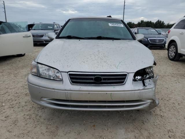 2000 Toyota Camry LE