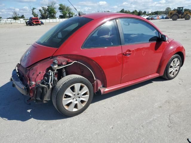 2009 Volkswagen New Beetle S