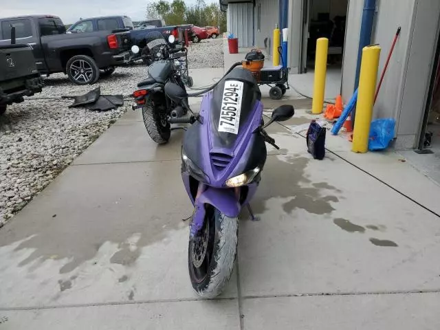 2012 Triumph Daytona 675