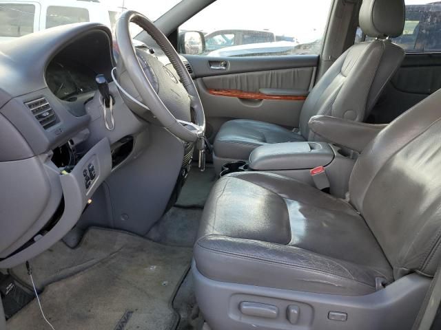 2009 Toyota Sienna XLE