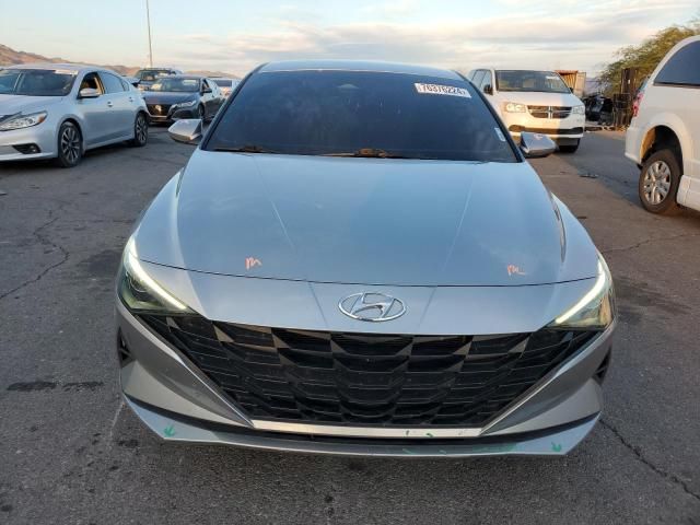 2021 Hyundai Elantra SE