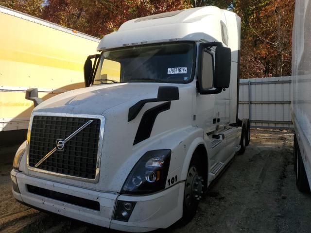 2015 Volvo VN VNL