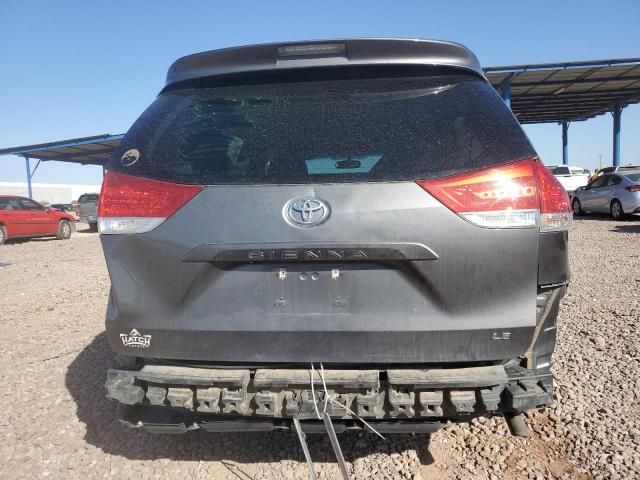 2014 Toyota Sienna LE