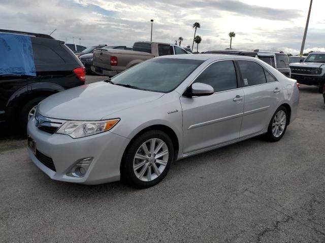 2014 Toyota Camry Hybrid