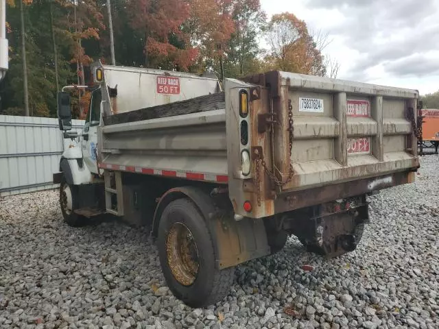 2003 International 7000 7400