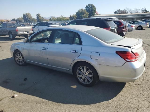 2005 Toyota Avalon XL