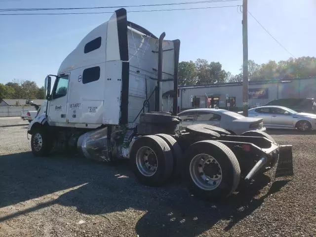 2019 Volvo VN VNL