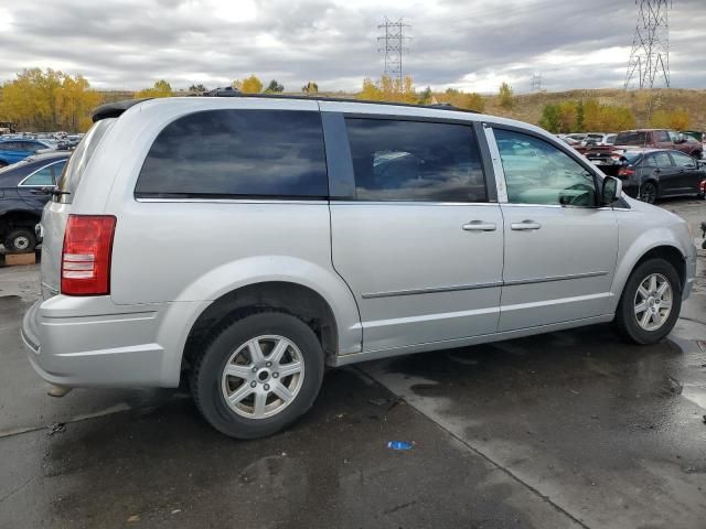 2010 Chrysler Town & Country Touring