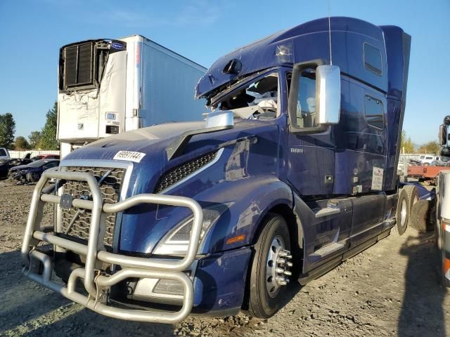 2023 Volvo VN VNL