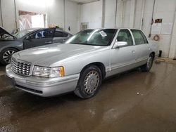 Carros salvage para piezas a la venta en subasta: 1999 Cadillac Deville