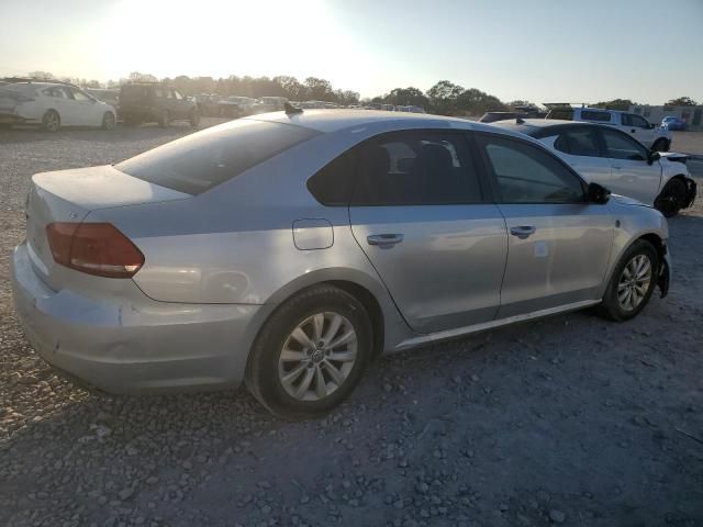 2015 Volkswagen Passat S