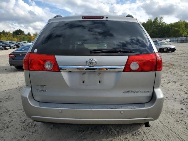 2008 Toyota Sienna XLE