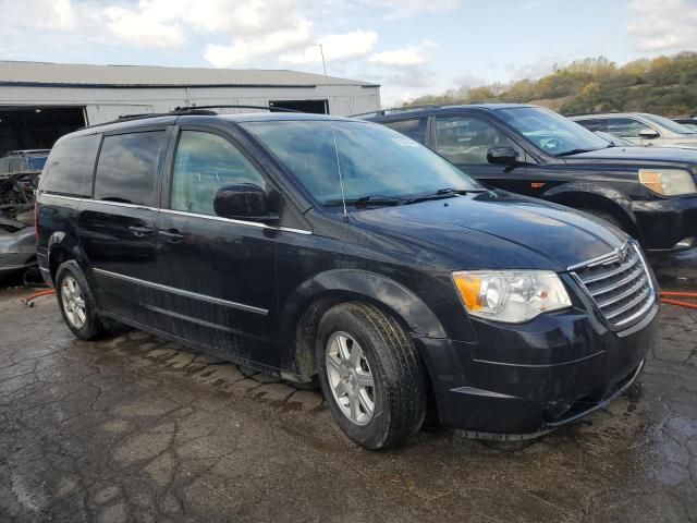 2010 Chrysler Town & Country Touring