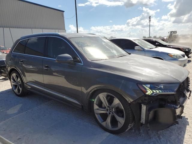 2020 Audi Q7 Prestige