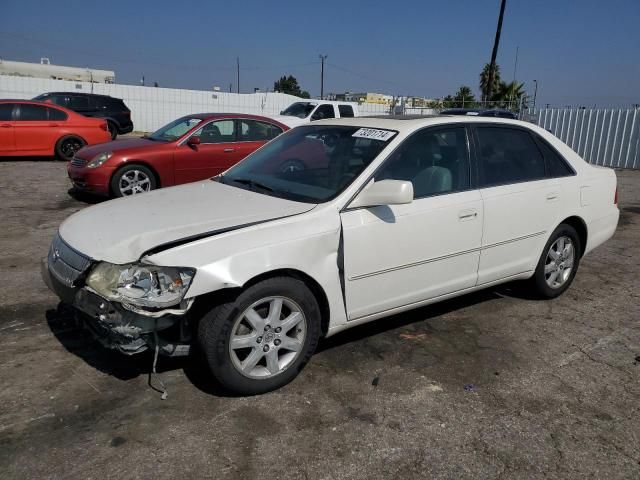 2000 Toyota Avalon XL