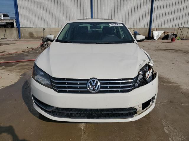 2013 Volkswagen Passat SE