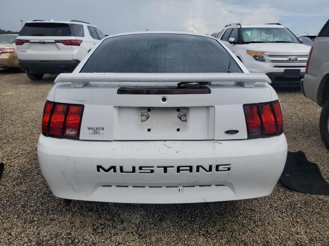 2004 Ford Mustang