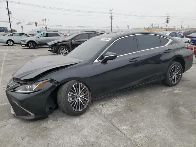 2022 Lexus ES 300H Base