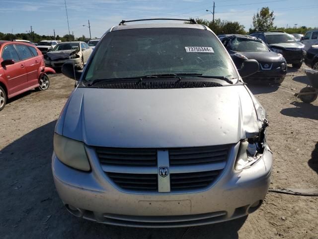 2005 Dodge Grand Caravan SXT