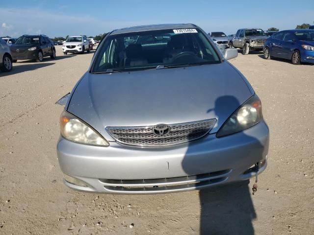 2004 Toyota Camry LE